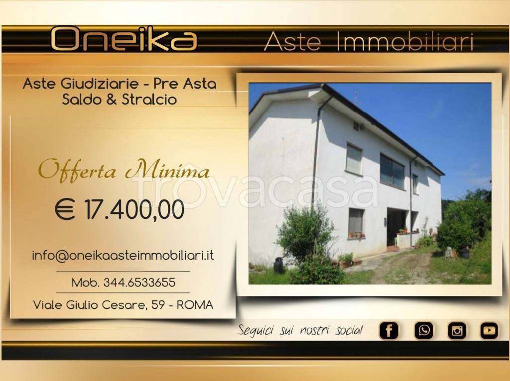 casa indipendente in vendita a Pastena