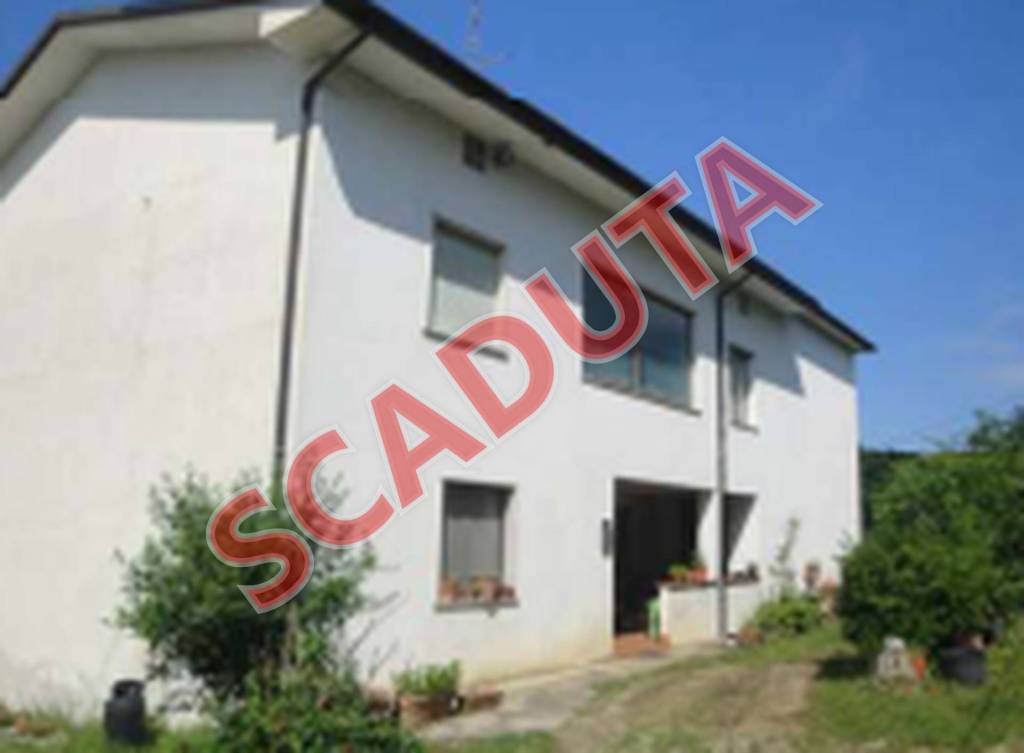 appartamento in vendita a Pastena