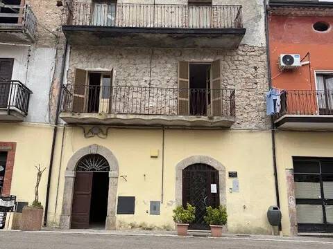 casa indipendente in vendita a Pastena