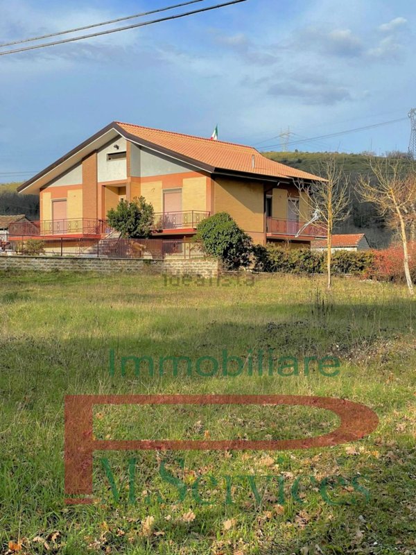 casa indipendente in vendita a Pastena