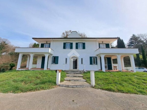 casa indipendente in vendita a Patrica