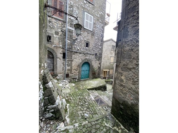 casa semindipendente in vendita a Patrica