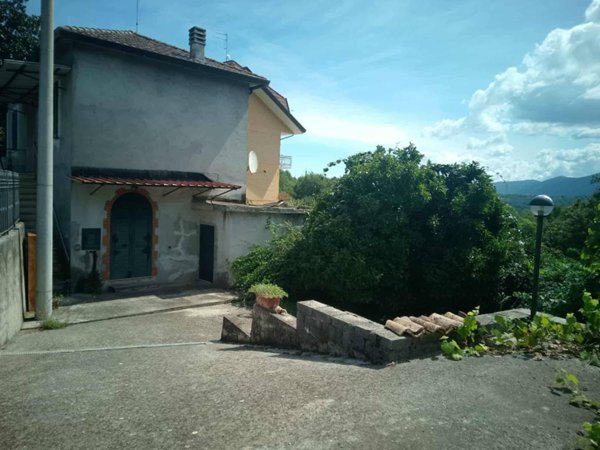 casa indipendente in vendita a Patrica