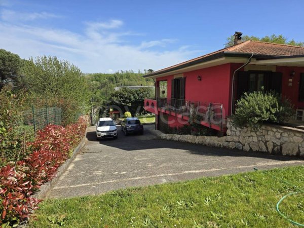 casa indipendente in vendita a Patrica