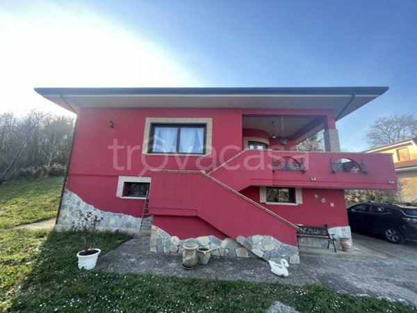 casa indipendente in vendita a Patrica