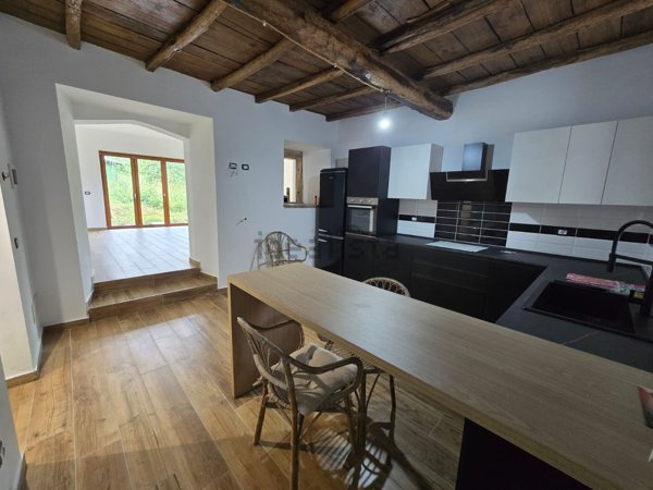 casa indipendente in vendita a Patrica