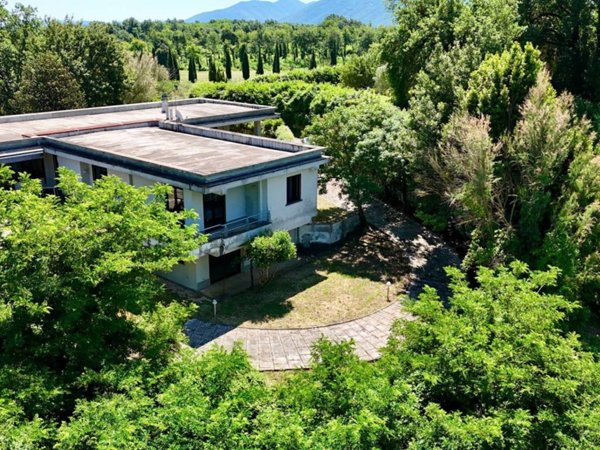 casa indipendente in vendita a Patrica