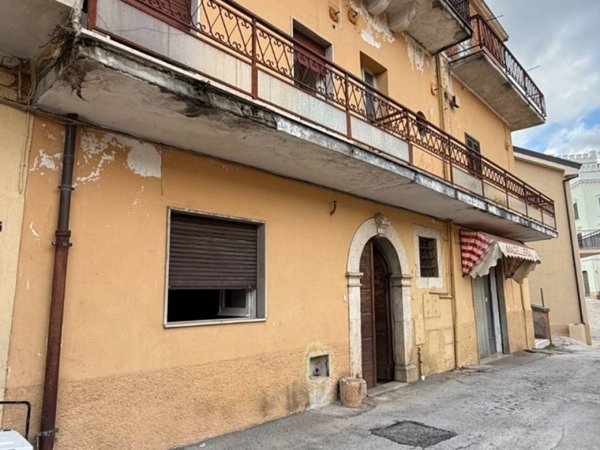 appartamento in vendita a Pescosolido