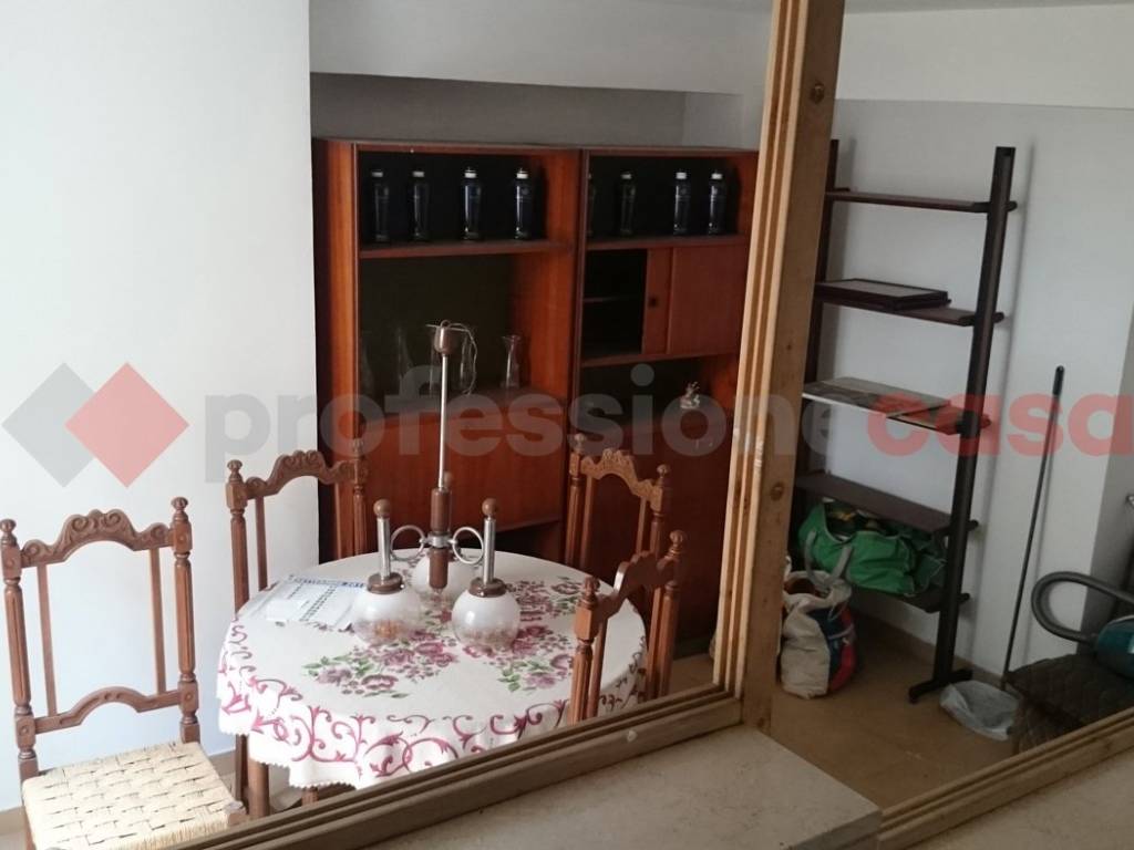 casa indipendente in vendita a Pescosolido