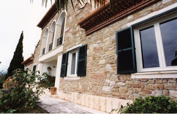 casa indipendente in vendita a Pescosolido