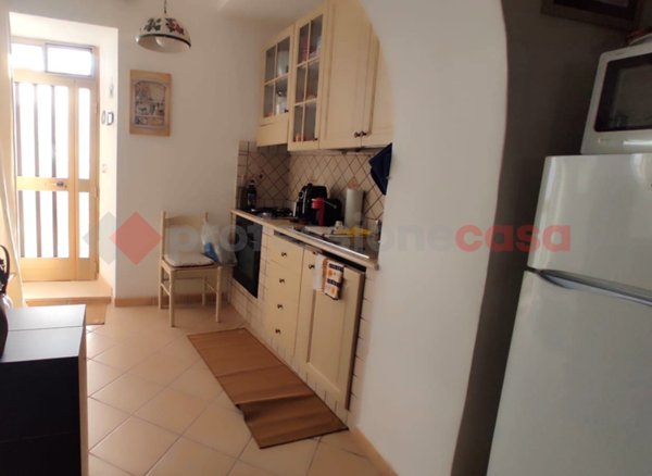 casa indipendente in vendita a Pescosolido