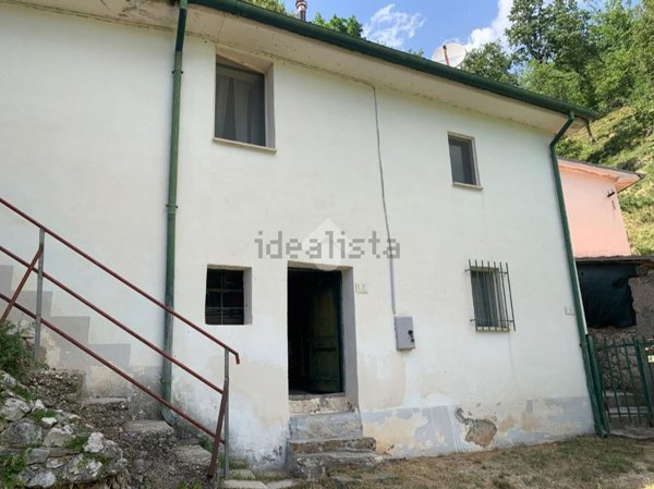 casa indipendente in vendita a Picinisco