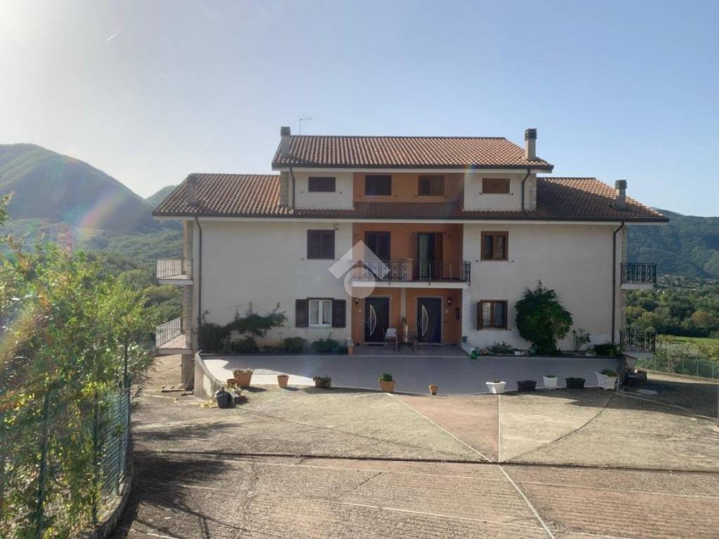 casa indipendente in vendita a Picinisco