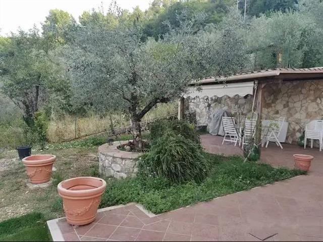 appartamento in vendita a Picinisco