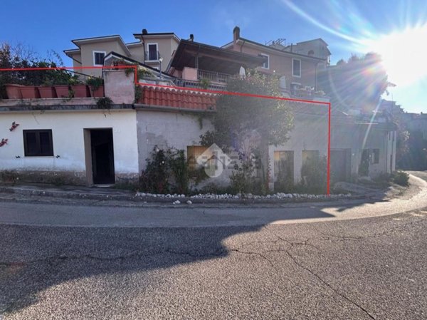 rudere in vendita a Picinisco