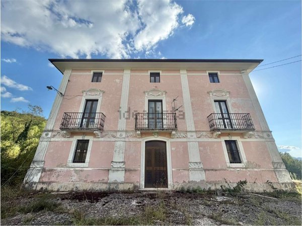 casa indipendente in vendita a Picinisco in zona Fontitune