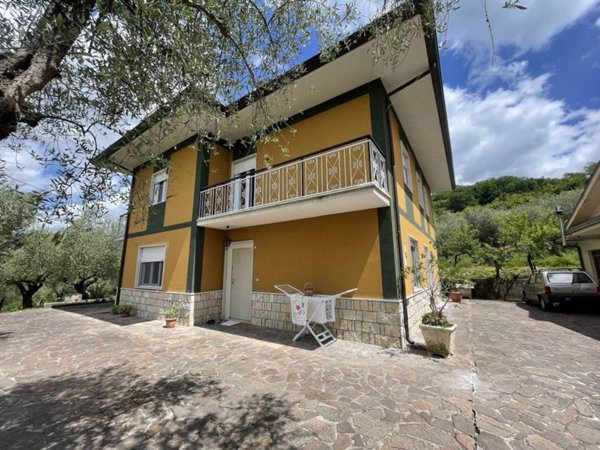 casa indipendente in vendita a Picinisco in zona Fontitune