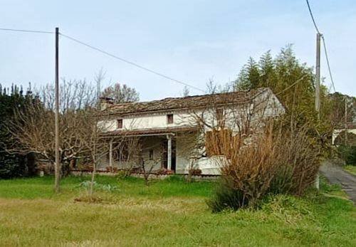 casa indipendente in vendita a Pico