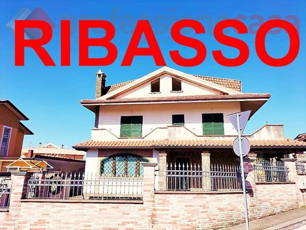 casa indipendente in vendita a Piedimonte San Germano