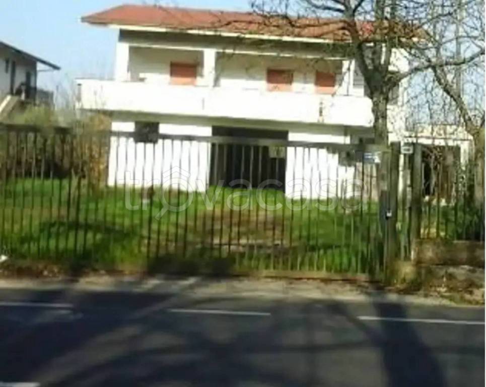 casa indipendente in vendita a Piedimonte San Germano