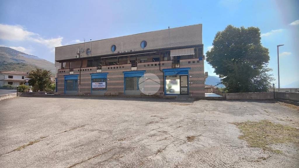 ufficio in vendita a Piedimonte San Germano