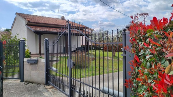 casa indipendente in vendita a Piedimonte San Germano