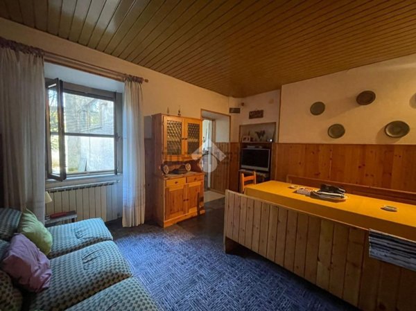 casa semindipendente in vendita a Piedimonte San Germano