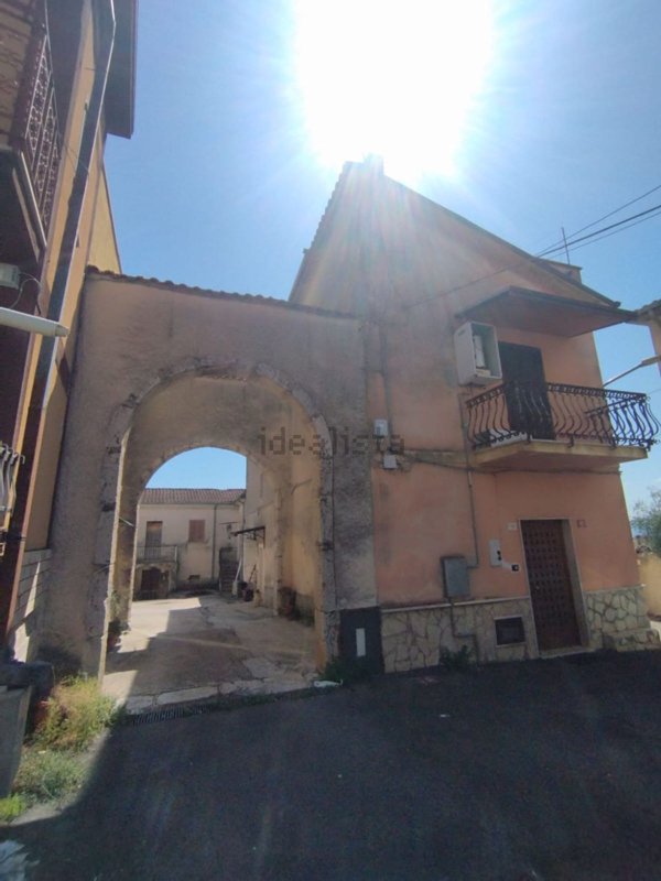 quadrivano in vendita a Piedimonte San Germano