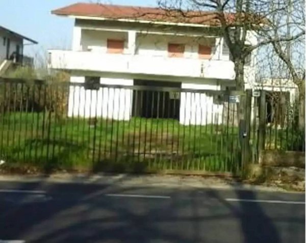 casa indipendente in vendita a Piedimonte San Germano