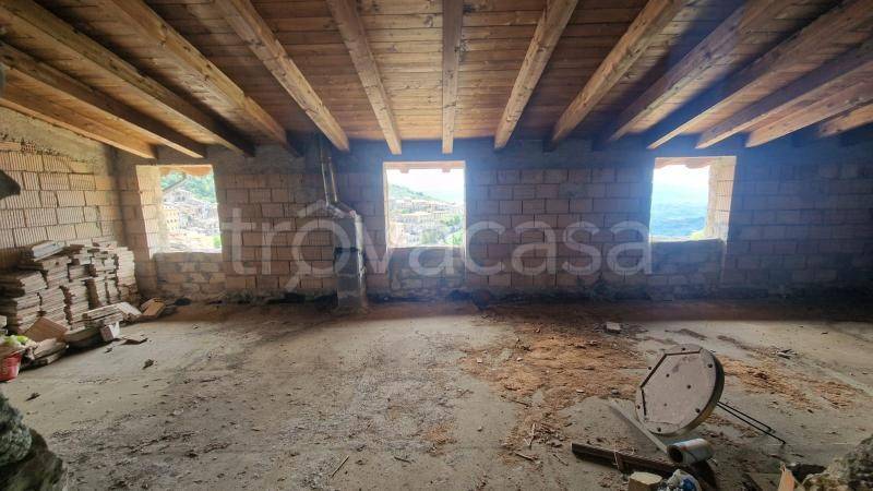 appartamento in vendita a Piglio