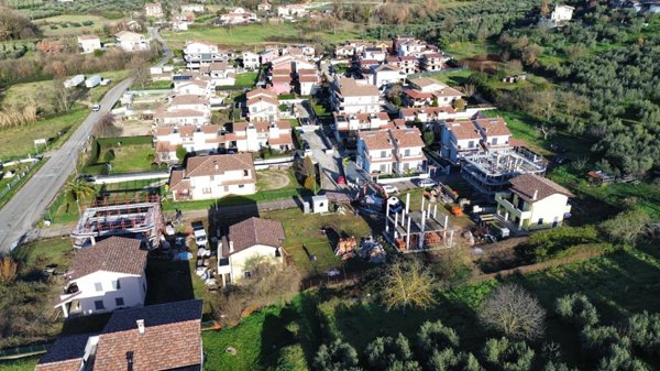 casa indipendente in vendita a Piglio