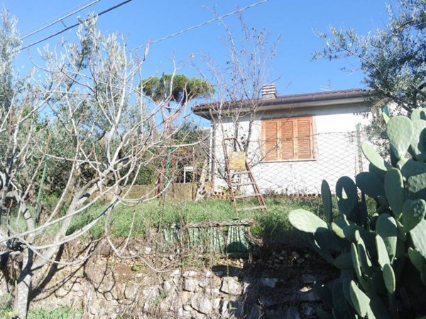 casa indipendente in vendita a Piglio