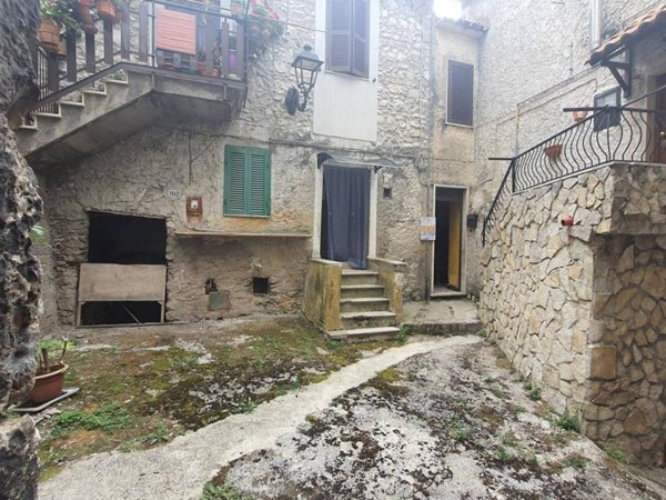 appartamento in vendita a Piglio