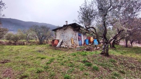 locale di sgombero in vendita a Piglio