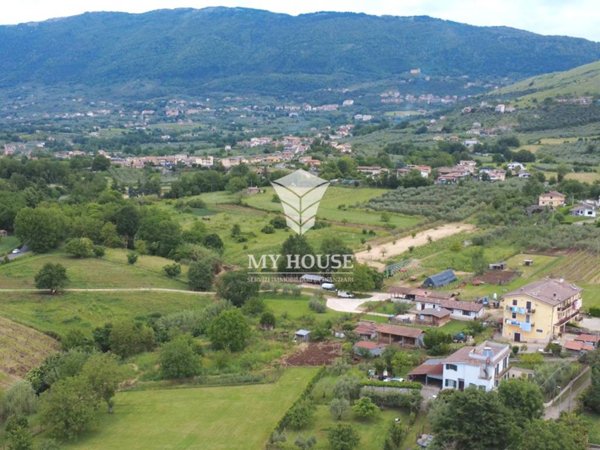 casa indipendente in vendita a Piglio