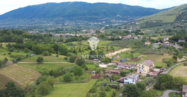 casa indipendente in vendita a Piglio