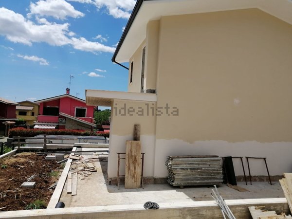casa indipendente in vendita a Piglio