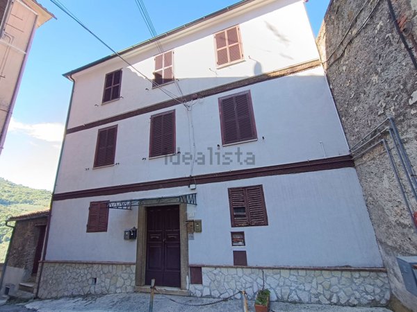 appartamento in vendita a Piglio