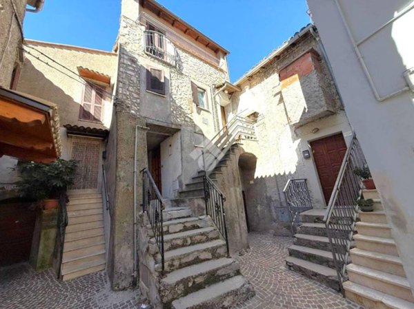 appartamento in vendita a Piglio