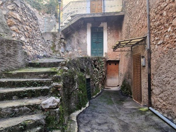 appartamento in vendita a Piglio