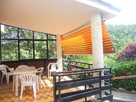 casa indipendente in vendita a Piglio