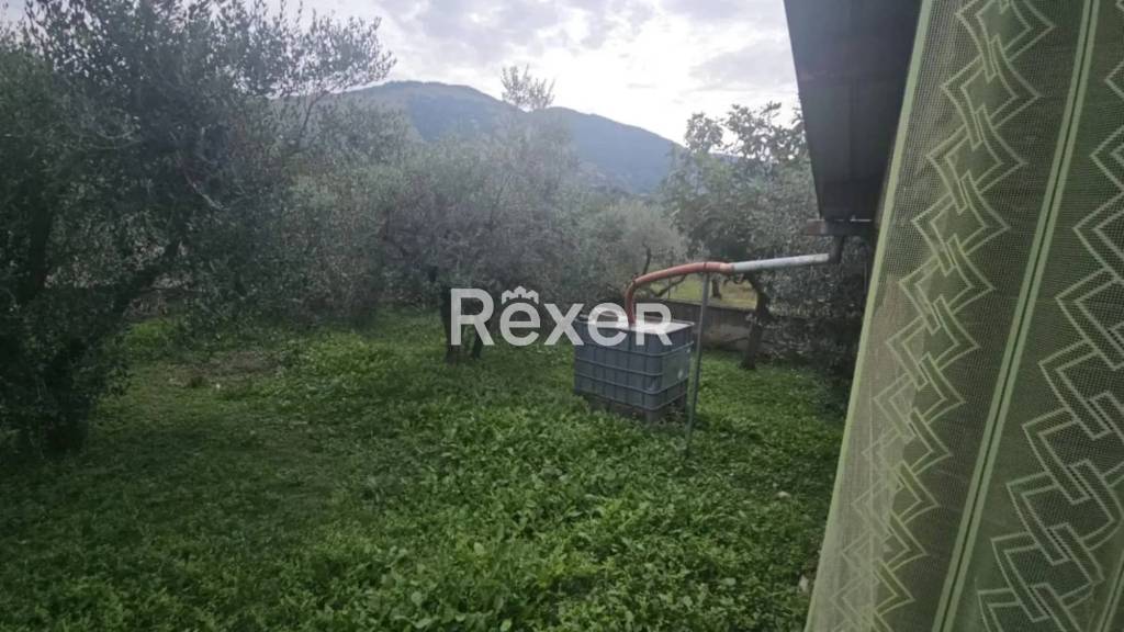 casa indipendente in vendita a Piglio