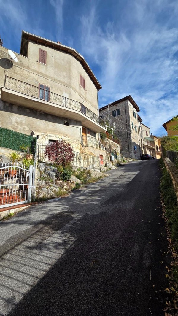 appartamento in vendita a Piglio