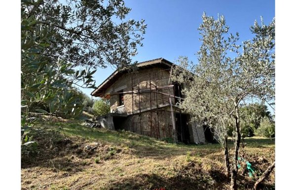 casa indipendente in vendita a Piglio