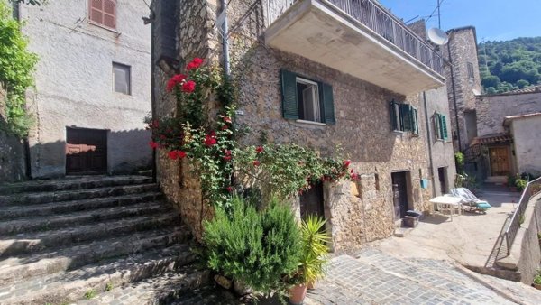 appartamento in vendita a Piglio