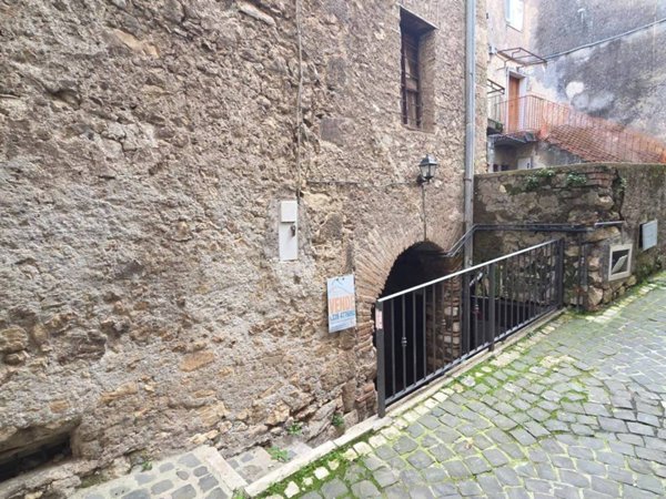 locale commerciale in vendita a Piglio