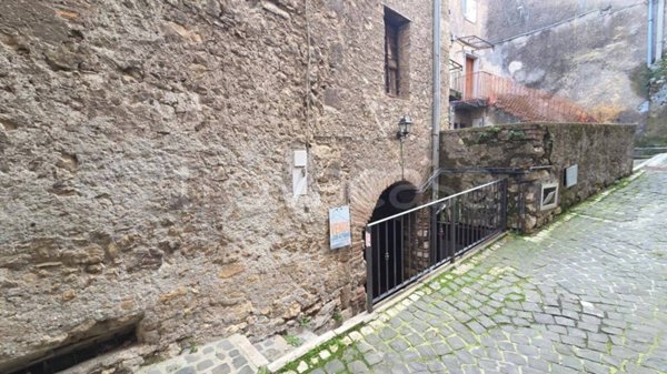 locale commerciale in vendita a Piglio