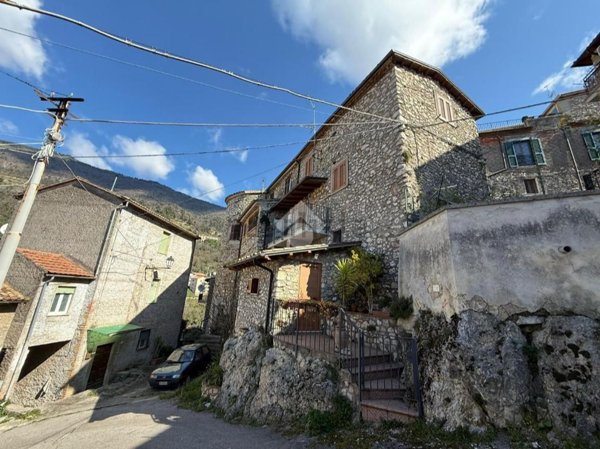 appartamento in vendita a Piglio