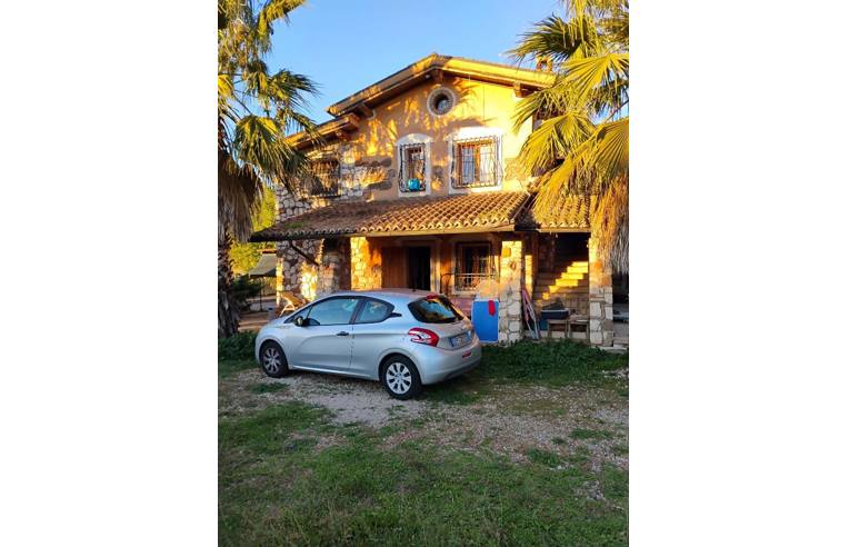 casa indipendente in vendita a Piglio
