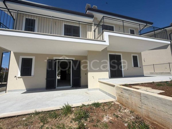 casa indipendente in vendita a Piglio